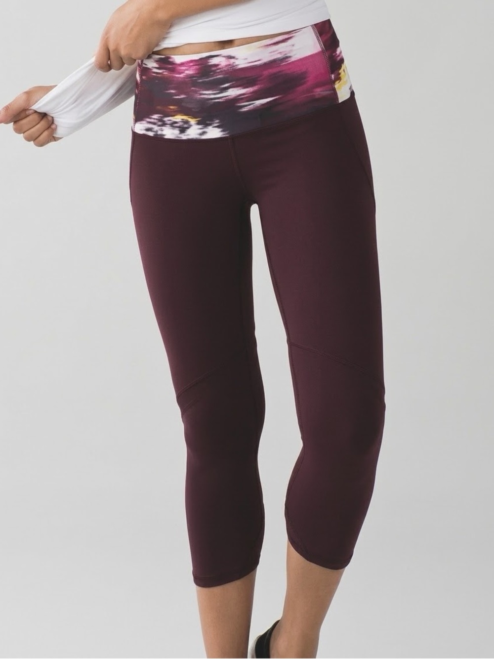 Lululemon Wunder Under Crop Hi Rise Shine On Leggings‎ Jewelled Magenta Size 4